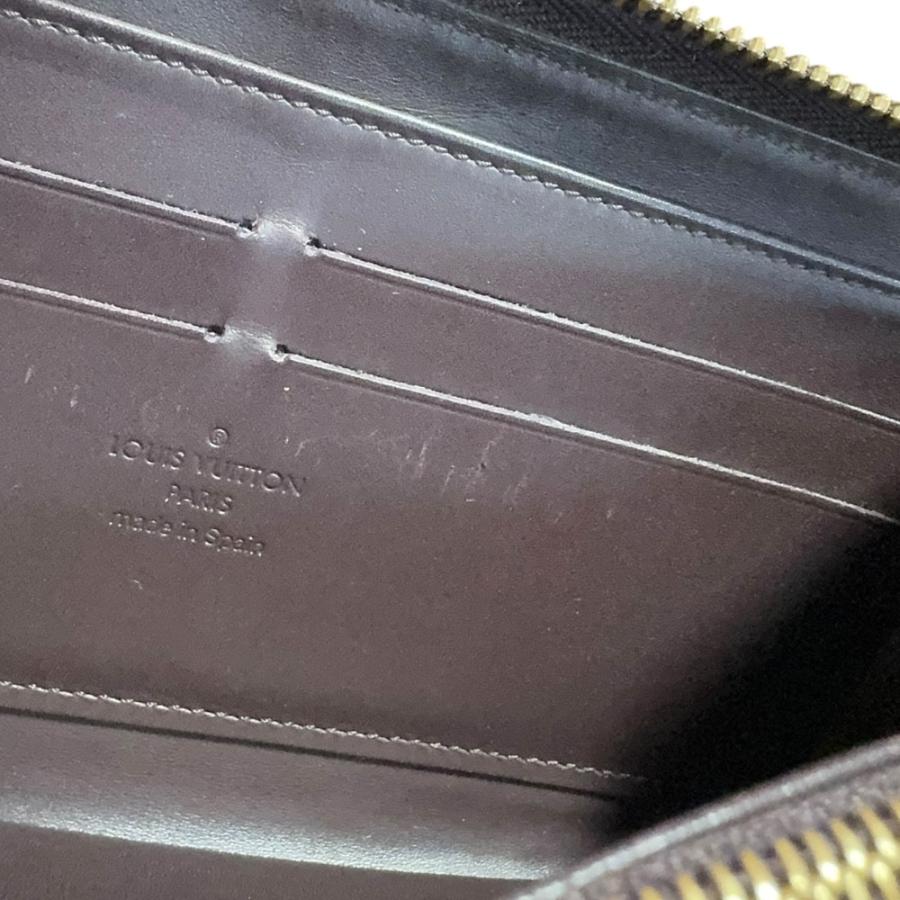 LOUIS VUITTON（ルイ・ヴィトン） ジッピー モノグラムヴェルニ 長財布