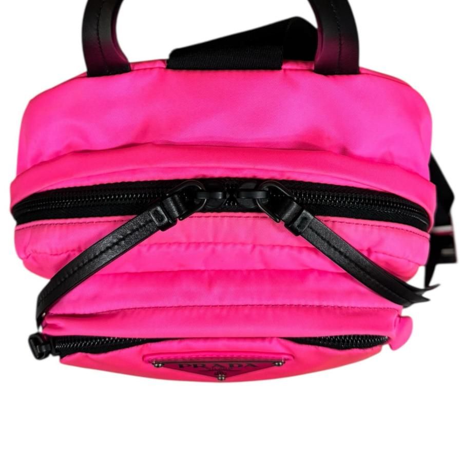 プラダ　PRADA ナイロンリュック　ピンク　バッグパック PRADA プラダ ピンク ナイロンバックパック
