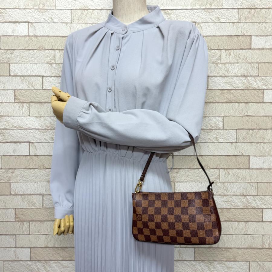 LOUIS VUITTON ルイヴィトン ナヴォナ ダミエ ポーチ ダミエ
