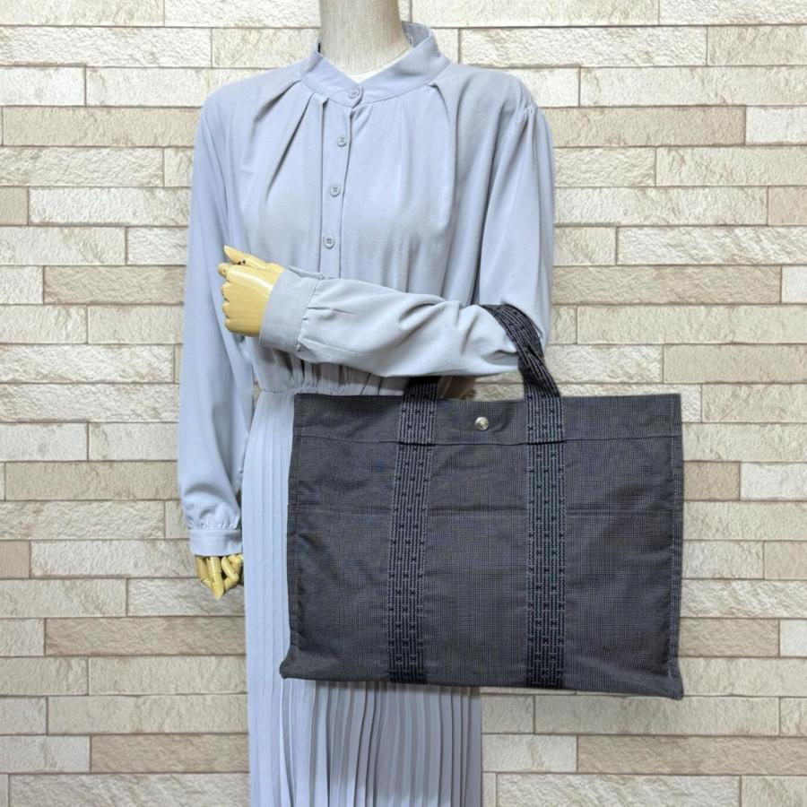 【美品】HERMÈS エルメス エールラインMM トートバッグ グレー HERMES（エルメス） エールライントート MM トートバッグ ナイロン