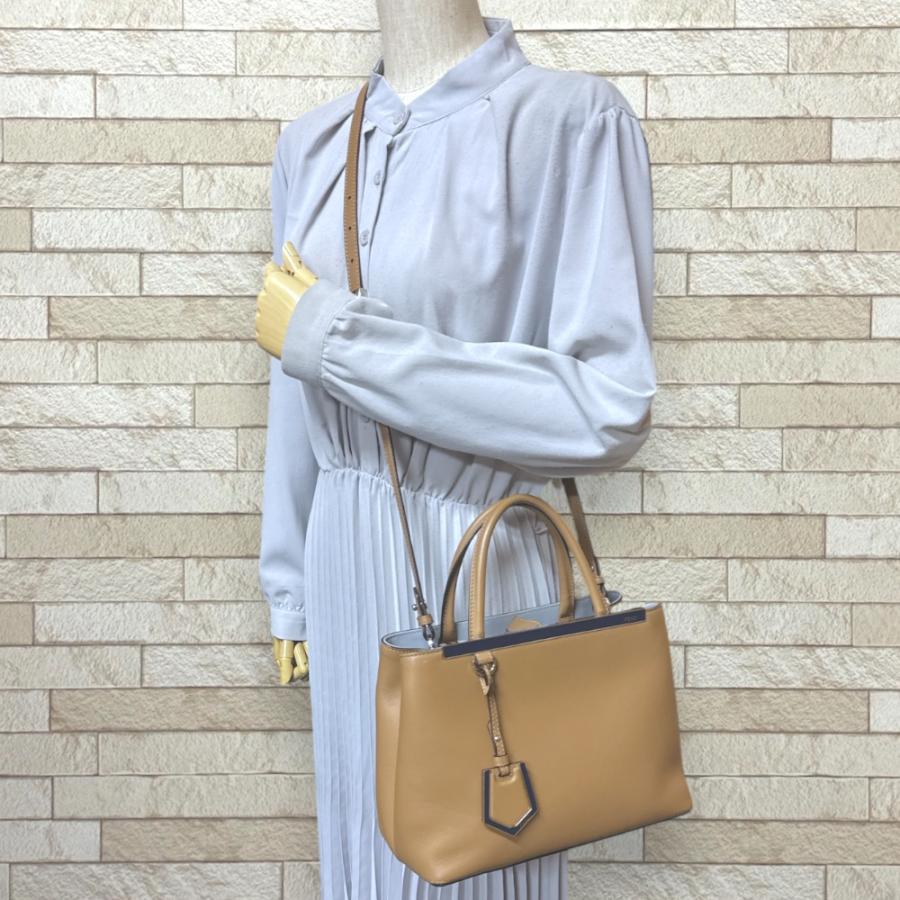 FENDI（フェンディ） プチ トゥージュール ショルダーバッグ レザー 
