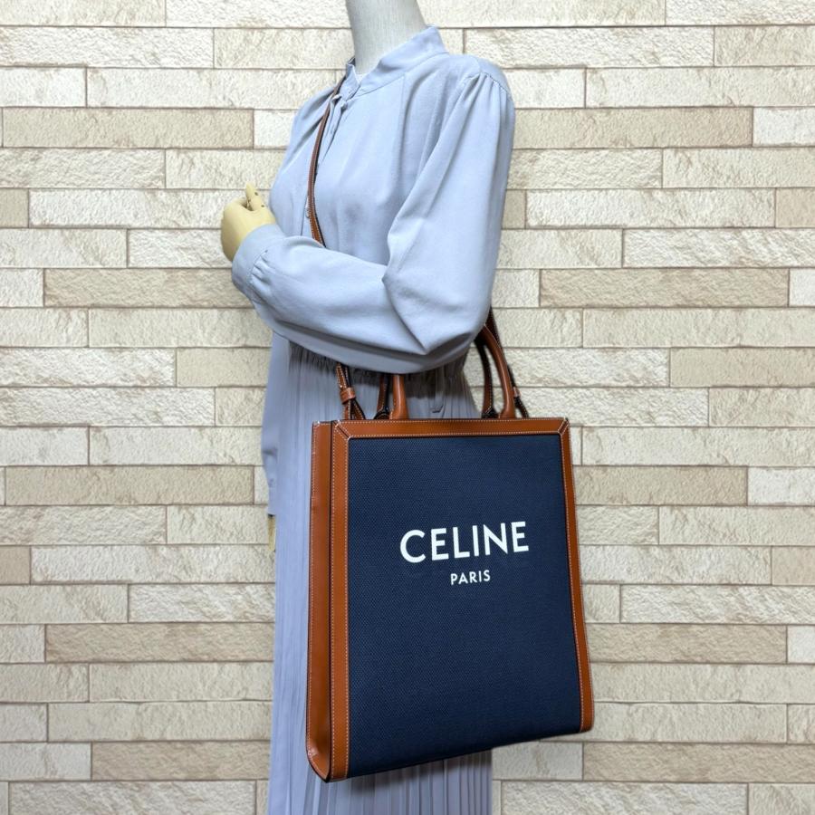 セリーヌ スモールヴァーティカルカバ ショルダーバッグ キャンバス 192082CSU.07AT ネイビー ユニセックス CELINE  中古 CELINE（セリーヌ） スモールヴァーティカルカバ ショルダーバッグ