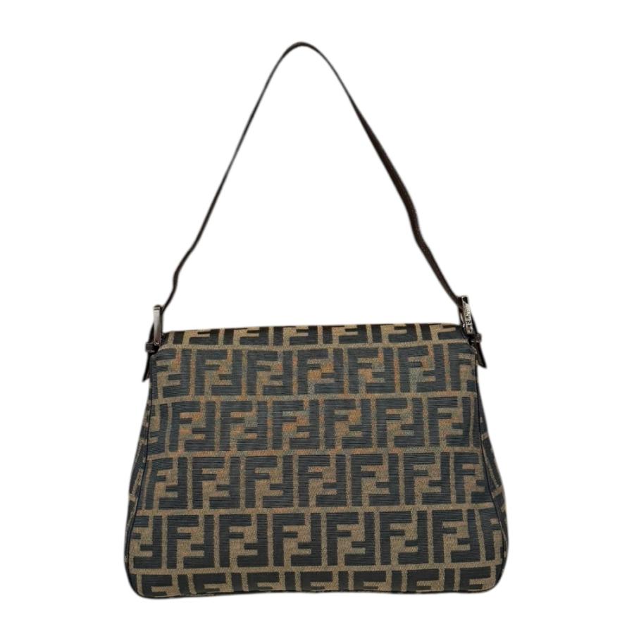 FENDI フェンディ マンマバケット ズッカ ショルダーバッグ FENDI フェンディ マンマバケット ズッカ ショルダーバッグ