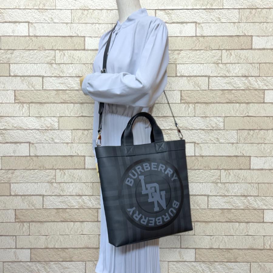 BURBERRY（バーバリー） ロンドンテックLDNロゴ ショルダーバッグ PVC