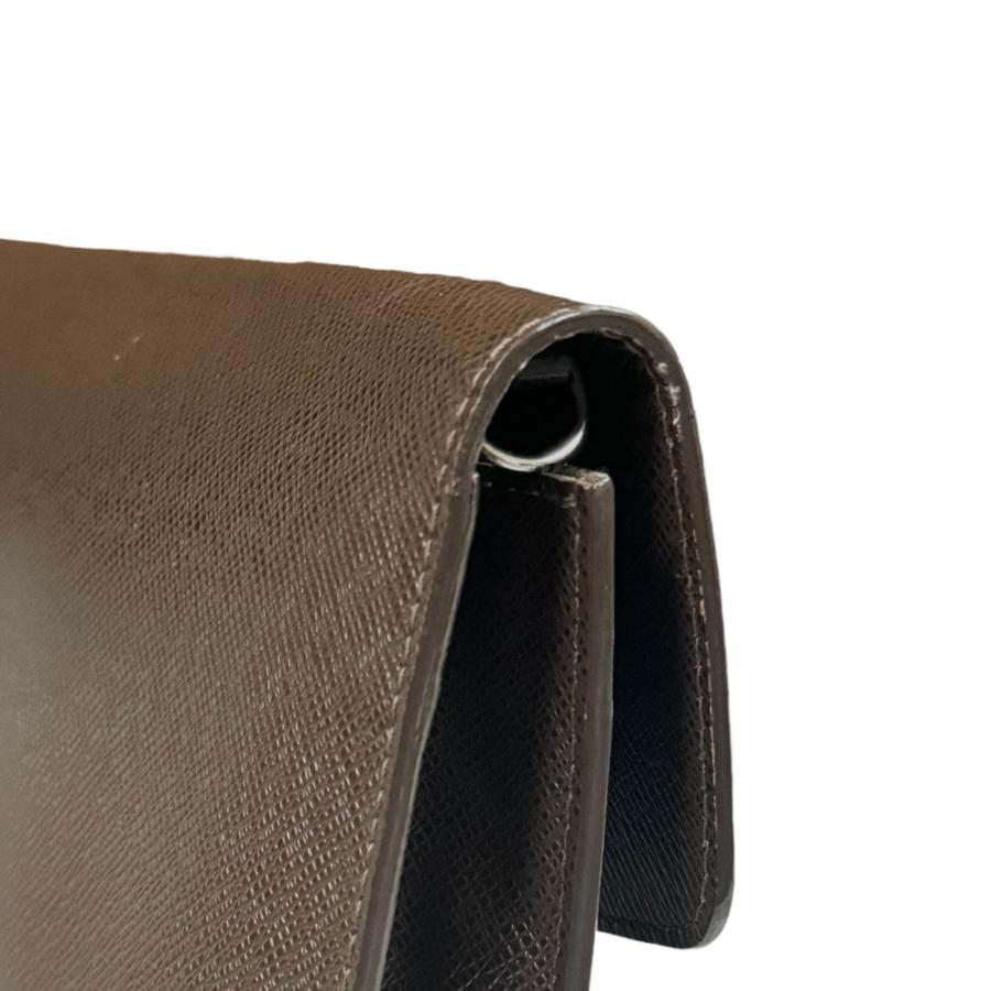 LOUIS VUITTON（ルイ・ヴィトン） ベライヤ タイガ セカンドバッグ
