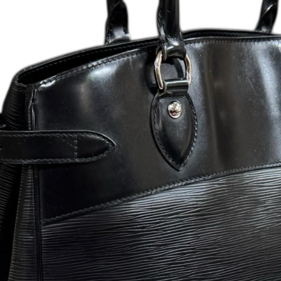 LOUIS VUITTON（ルイ・ヴィトン） パッシィGM エピ ショルダーバッグ