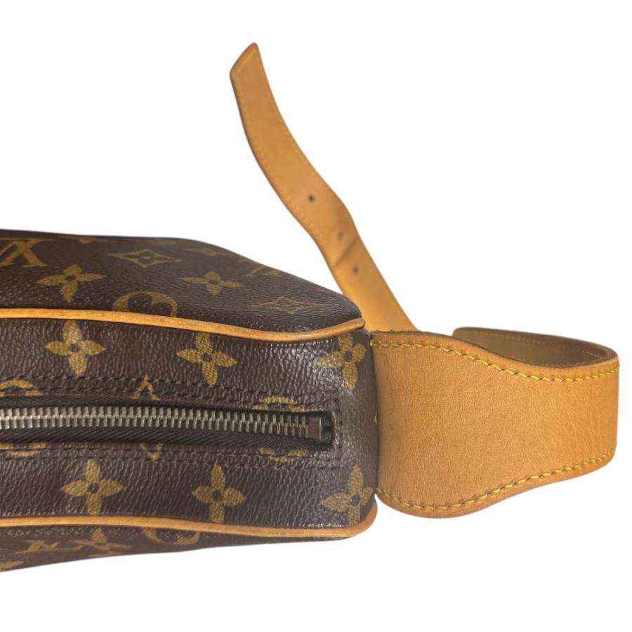 LOUIS VUITTON（ルイ・ヴィトン） クロワッサンMM モノグラム