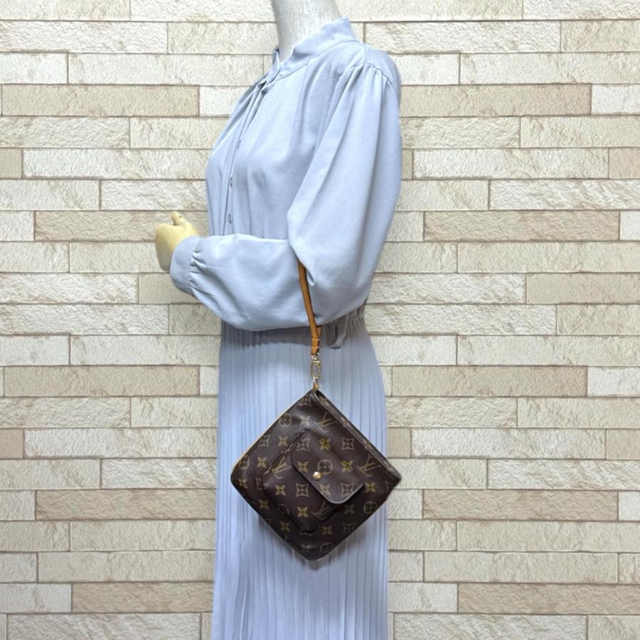 LOUIS VUITTON（ルイ・ヴィトン） パルティシオン モノグラム ポーチ