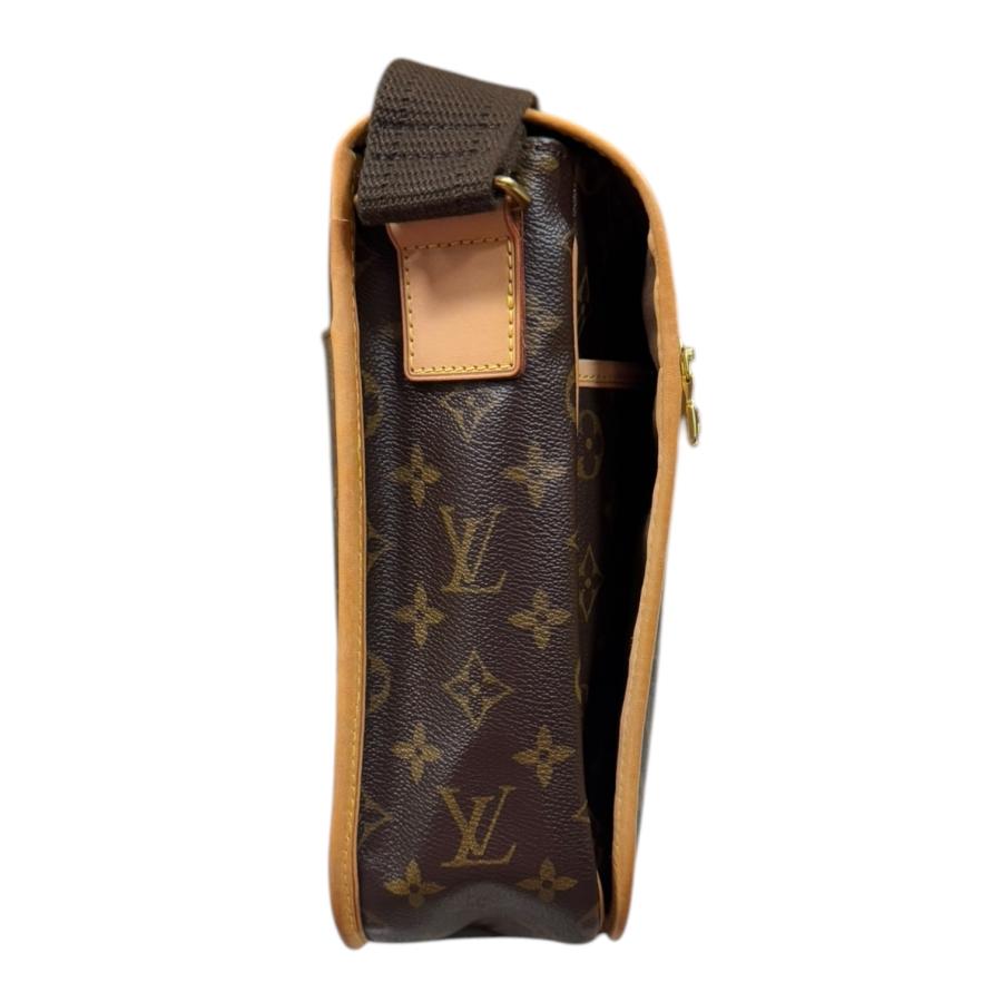 LOUIS VUITTON（ルイ・ヴィトン） メッセンジャーボスフォールGM