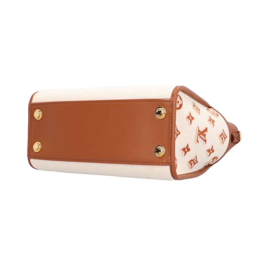 LOUIS VUITTON（ルイ・ヴィトン） オンマイサイドPM ショルダーバッグ