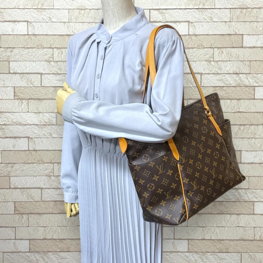 LOUIS VUITTON（ルイ・ヴィトン） トータリーMM モノグラム