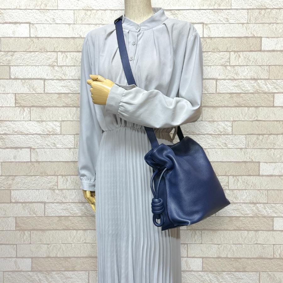 LOEWE（ロエベ） フラメンコ ショルダーバッグ レザー ネイビー