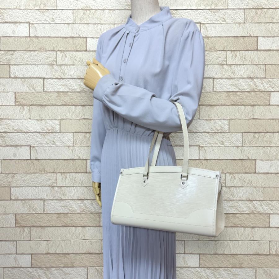 ルイ・ヴィトン トゥレーヌPM エピ ショルダーバッグ