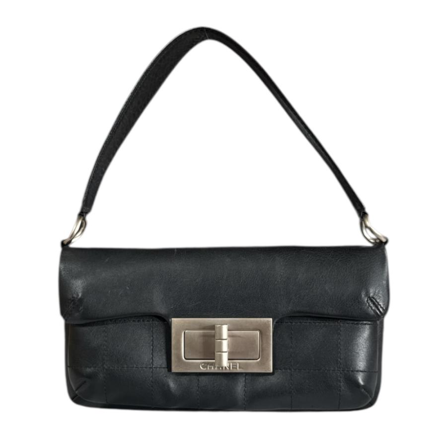 シャネル CHANEL 2.55 ショルダーバッグ バッグ レザー レディース ブラック系 【中古】 CHANEL（シャネル） チョコバー 2.55 ショルダーバッグ レザー