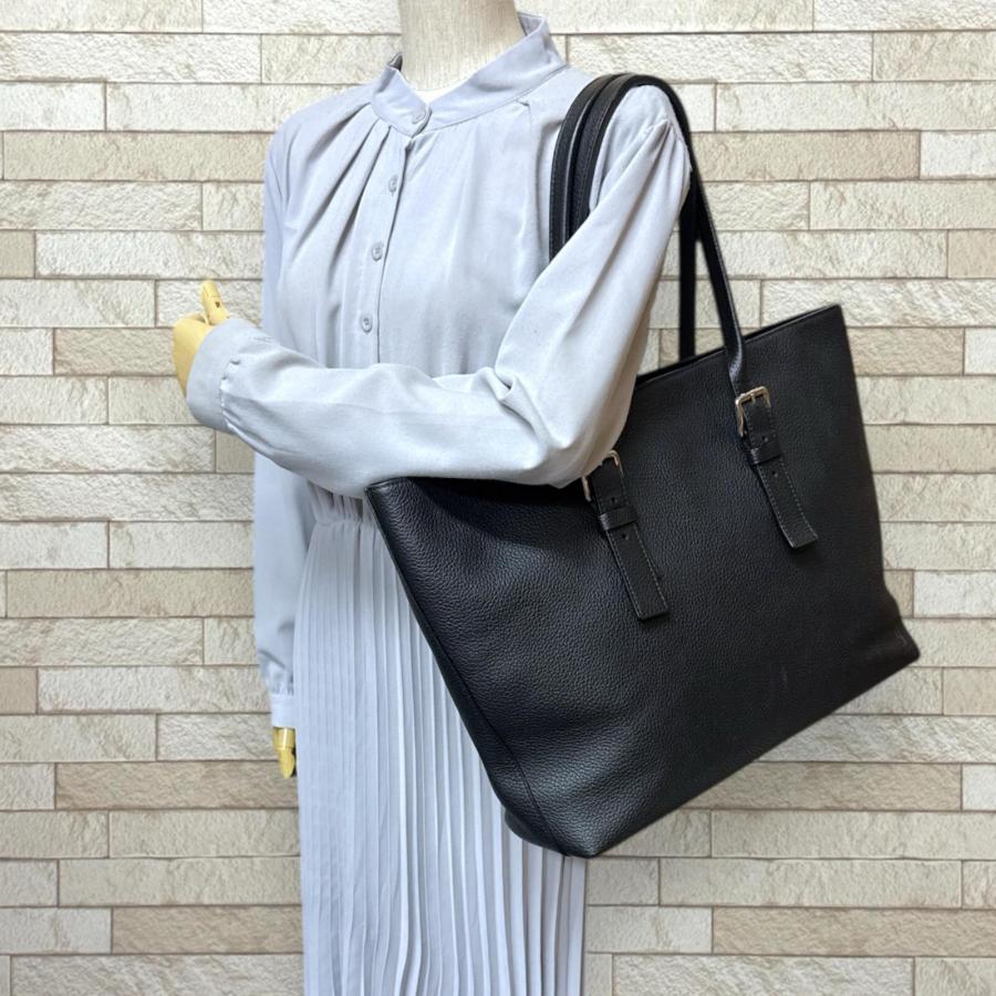 LOUIS VUITTON ルイヴィトン カバ ヴォワヤージュ トートバッグ M50086