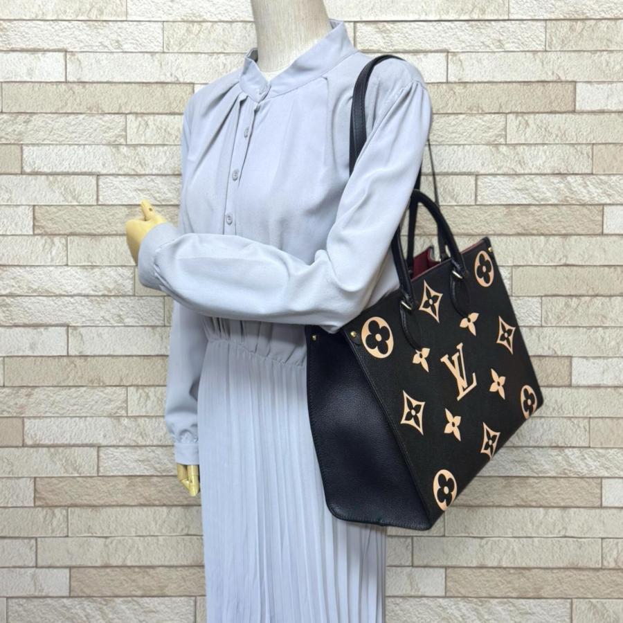 LOUIS VUITTON（ルイ・ヴィトン） オンザゴーMM バイカラーモノグラム