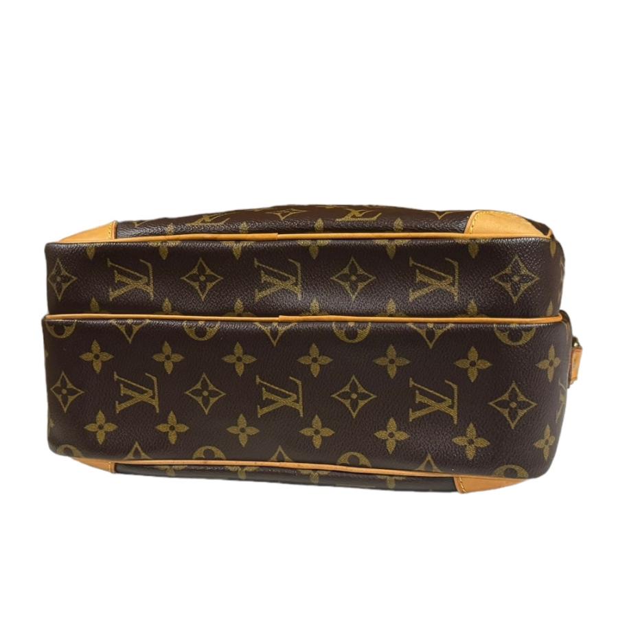 LOUIS VUITTON（ルイ・ヴィトン） ナイル モノグラム ショルダーバッグ