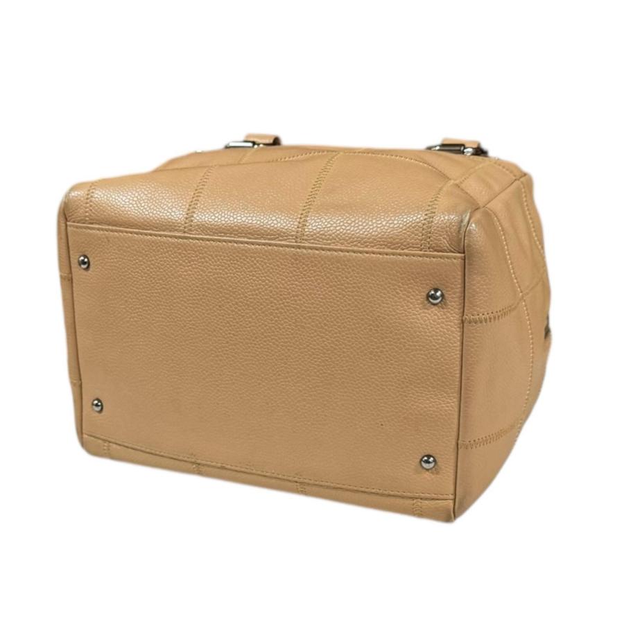 CHANEL（シャネル） チョコバー ショルダーバッグ レザー ベージュ