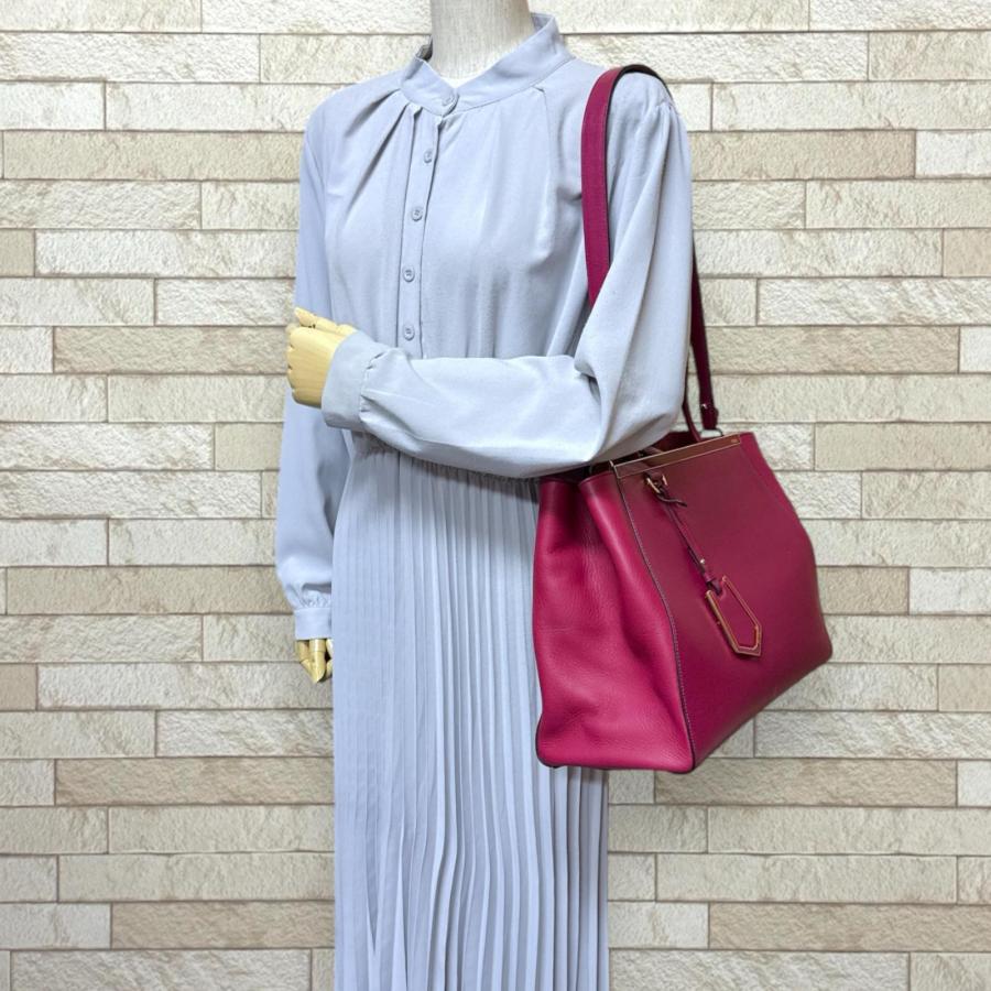 FENDI（フェンディ） トゥージュール ショルダーバッグ レザー 8BH250
