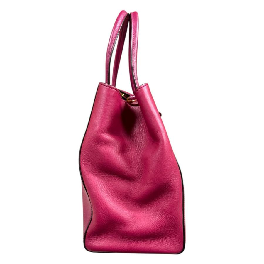 【美品】フェンディ　トゥージュール　8BH250　ハンドバッグ　2WAY　レザー FENDI（フェンディ） トゥージュール ショルダーバッグ レザー 8BH250