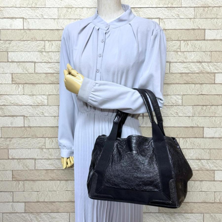 バレンシアガ　BALENCIAGA　ハンドバッグ　カバスS　レザー　ブラック BALENCIAGA（バレンシアガ） ネイビーカバ S トートバッグ レザー