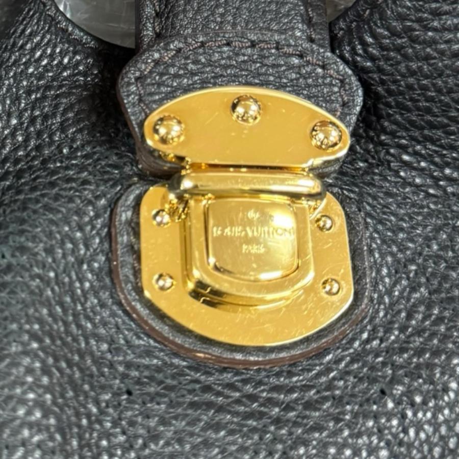 LOUIS VUITTON（ルイ・ヴィトン） L マヒナ ショルダーバッグ