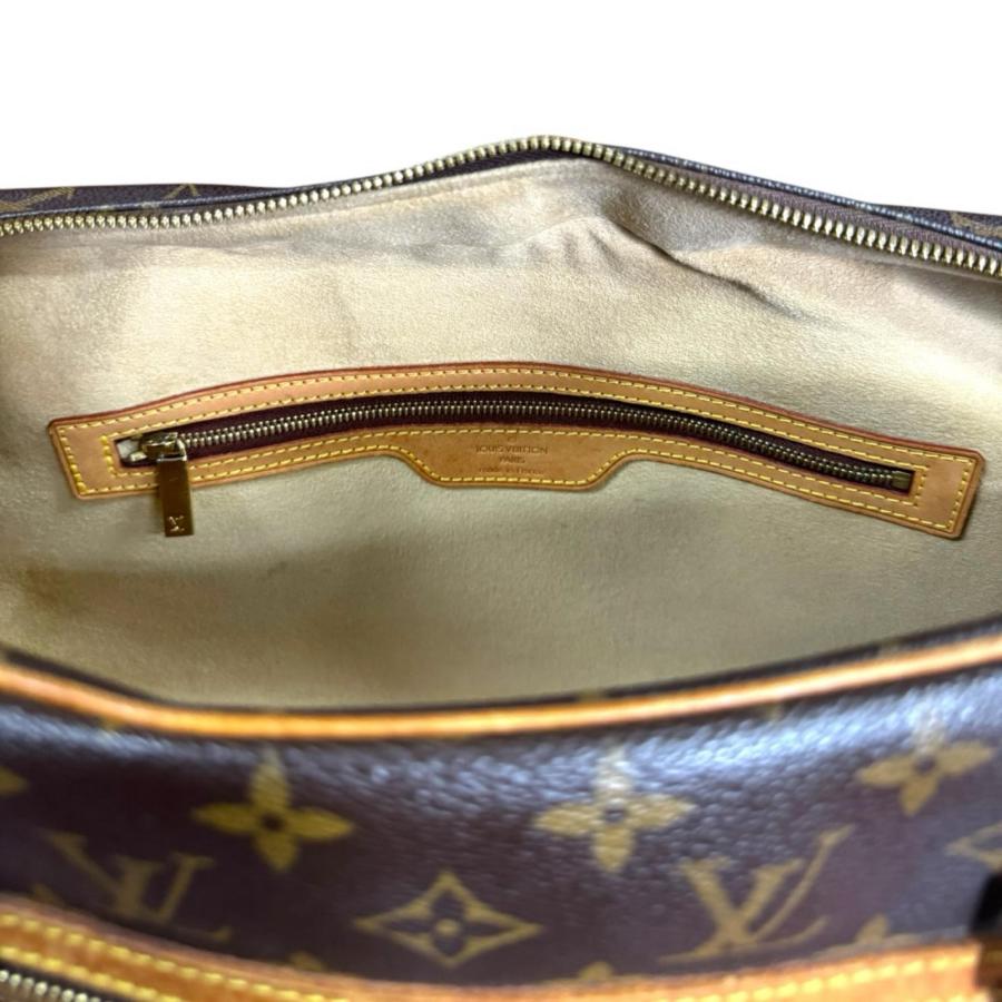 LOUIS VUITTON（ルイ・ヴィトン） シテGM モノグラム ショルダーバッグ