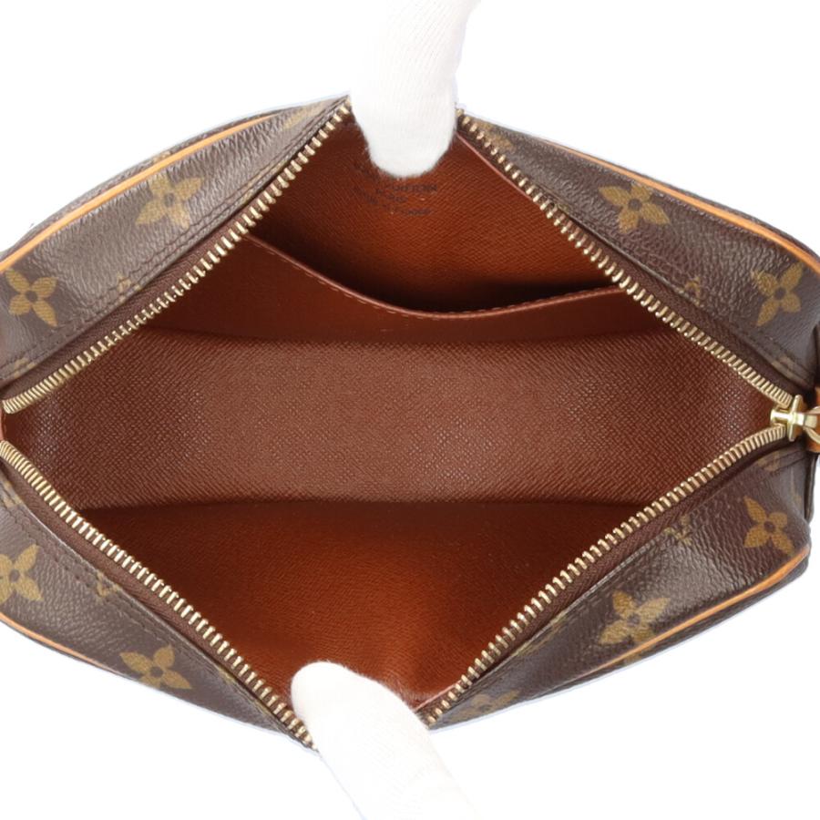 LOUIS VUITTON（ルイ・ヴィトン） ポシェットシテ モノグラム