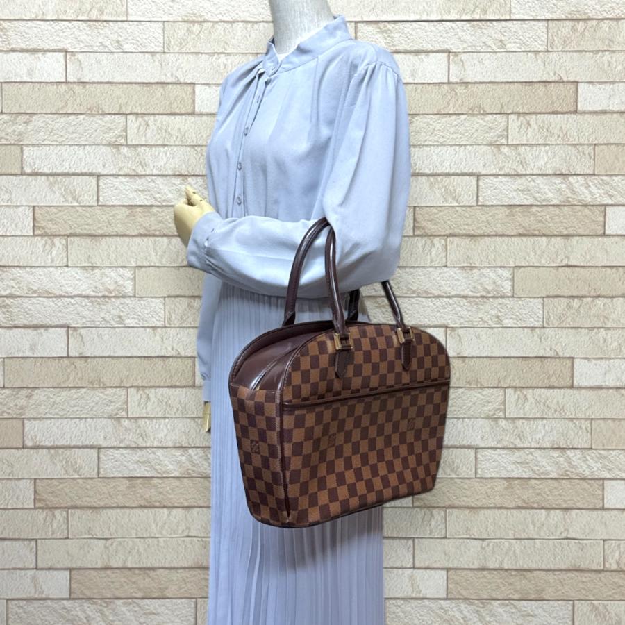 LOUIS VUITTON（ルイ・ヴィトン） サリアオリゾンタル ダミエ