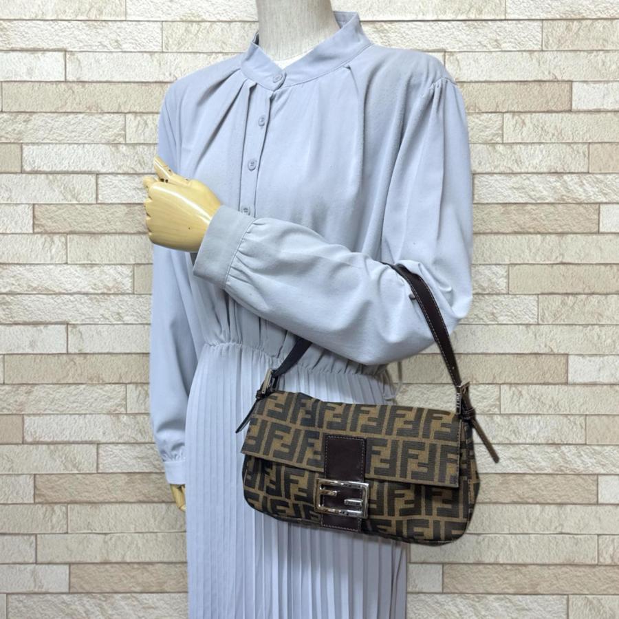FENDI（フェンディ） マンマバケット ズッカ ハンドバッグ キャンバス