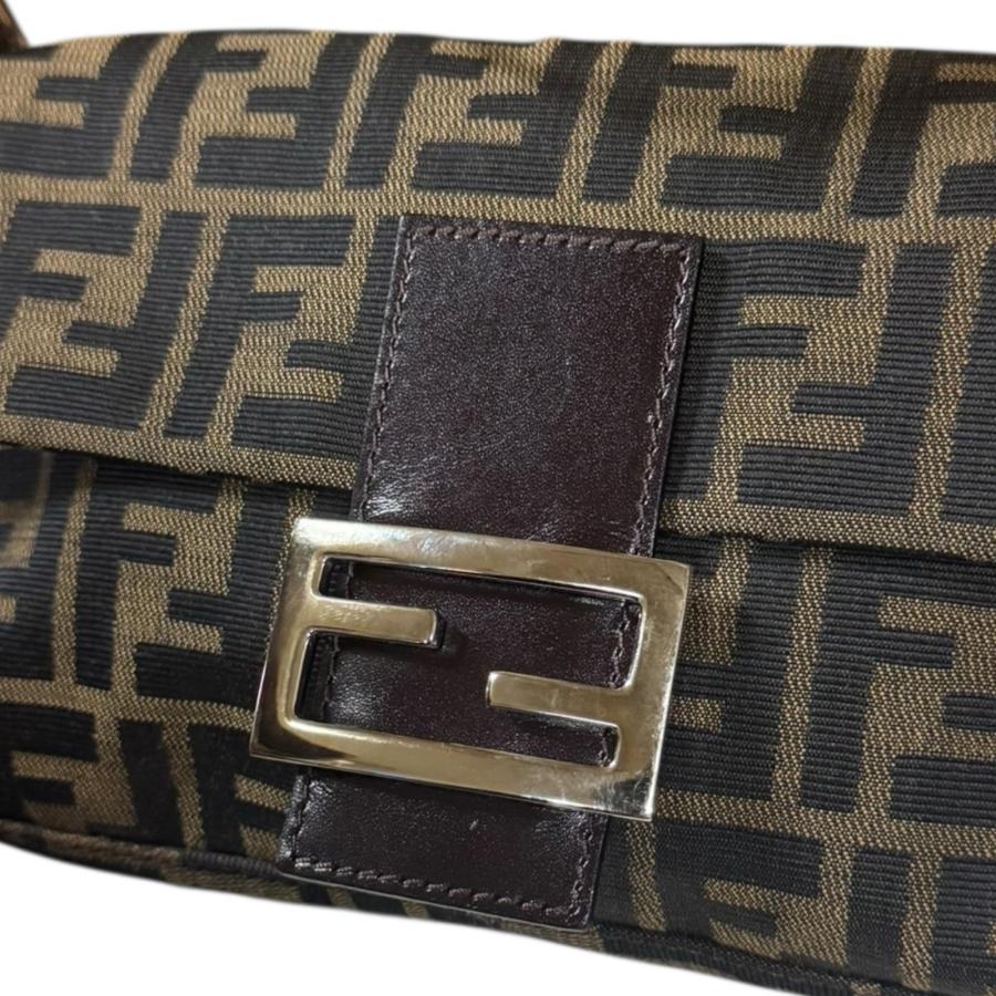 FENDI マンマバケット　ズッカ　ブラウン　キャンバス　レザー FENDI（フェンディ） マンマバケット ブラウン シルバー金具