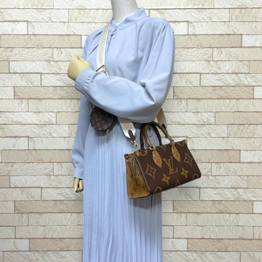 LOUIS VUITTON（ルイ・ヴィトン） オンザゴーEW モノグラムリバース