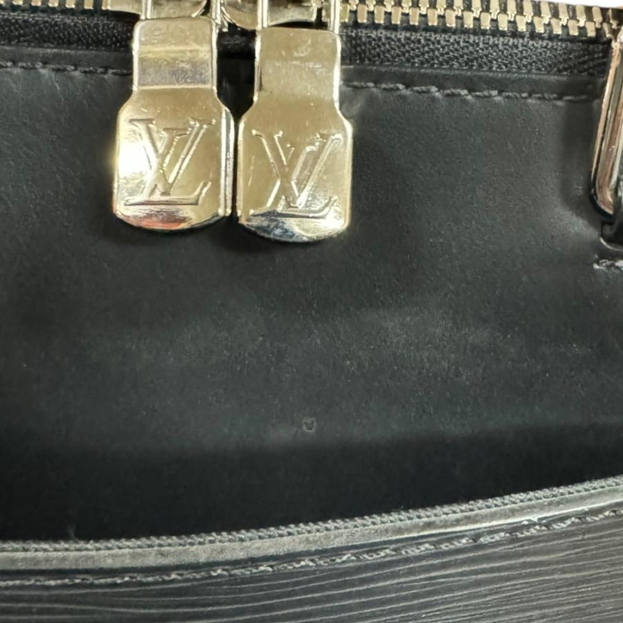 LOUIS VUITTON ルイヴィトン オリバー エピ ショルダーバッグ