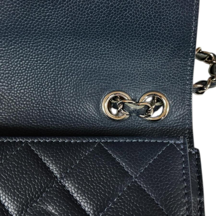 CHANEL（シャネル） ハーフココ ショルダーバッグ キャビアスキン