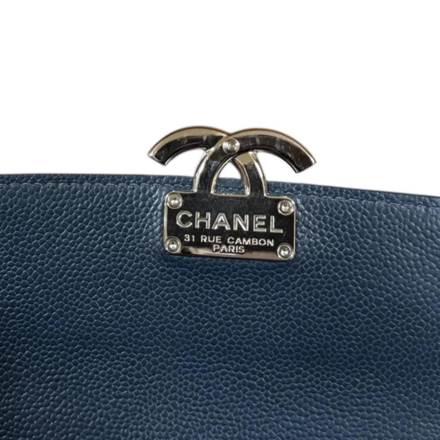 CHANEL（シャネル） ハーフココ ショルダーバッグ キャビアスキン