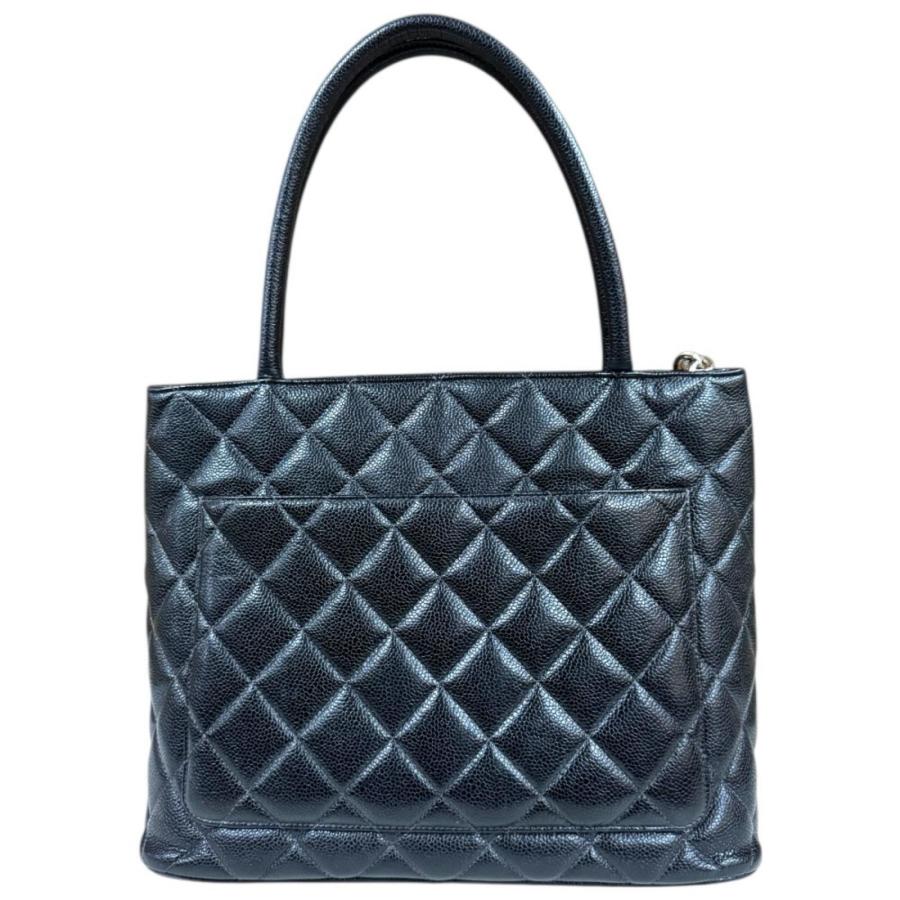 CHANEL（シャネル） 復刻トート マトラッセ トートバッグ キャビア