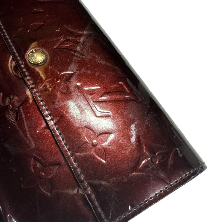 LOUIS VUITTON（ルイ・ヴィトン） ポルトフォイユ サラ モノグラム