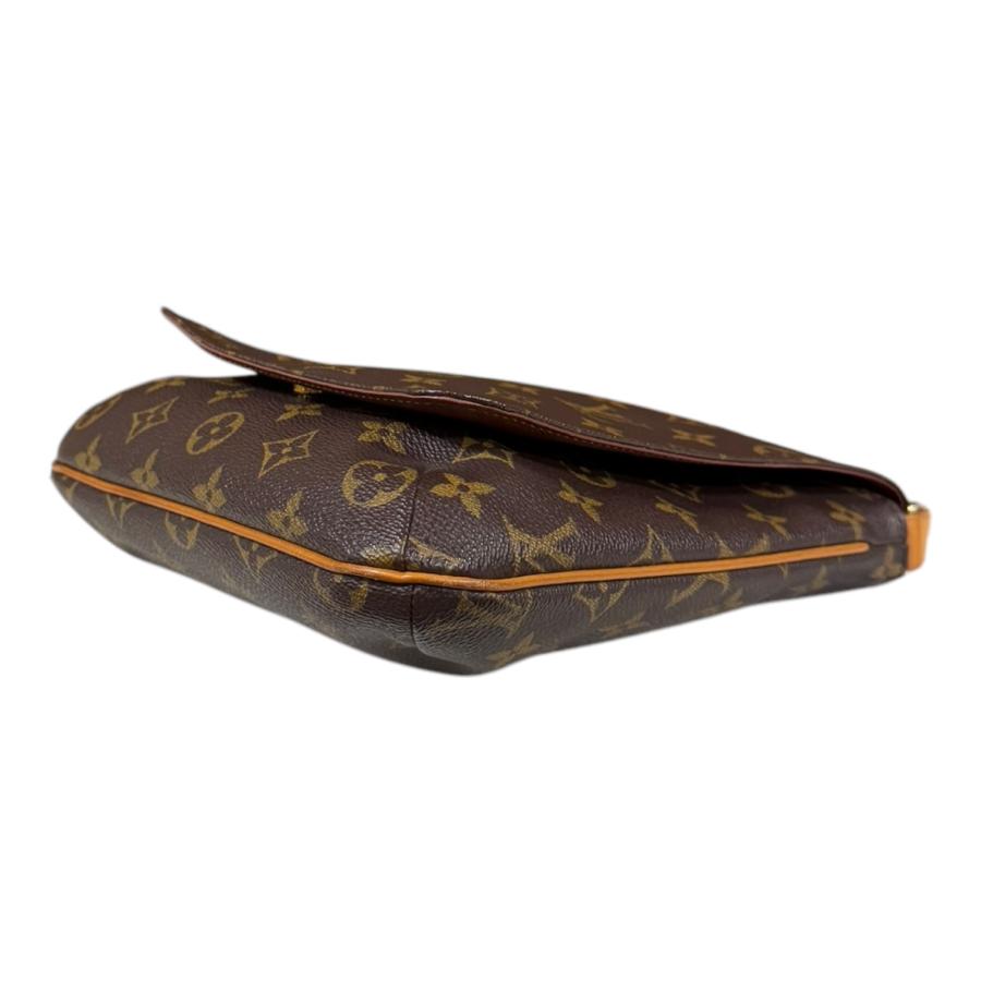 LOUIS VUITTON（ルイ・ヴィトン） ミュゼットサルサ ショート