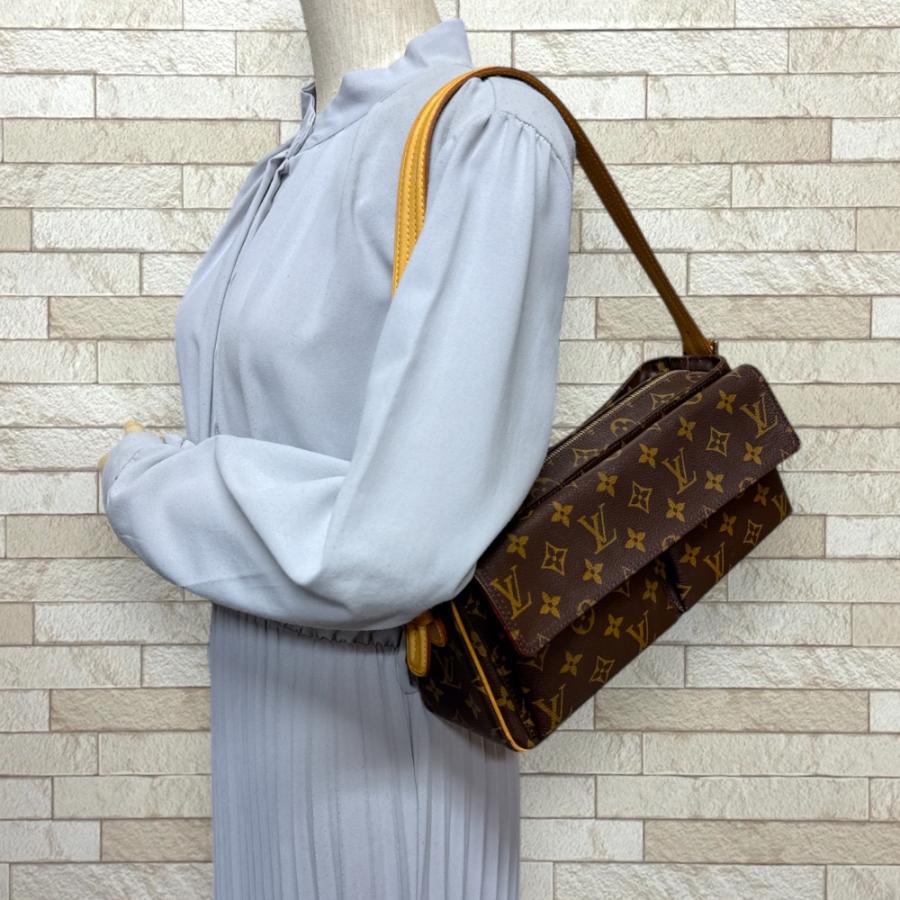 LOUIS VUITTON（ルイ・ヴィトン） ヴィバシテMM モノグラム ショルダー