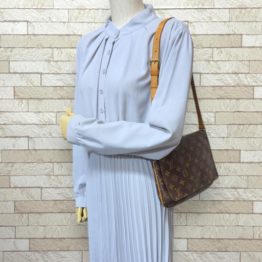 LOUIS VUITTON ルイヴィトン ミュゼットタンゴ ショート ショルダー 