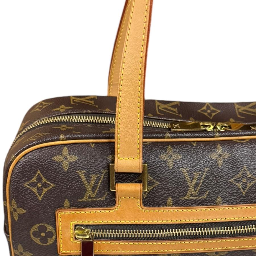 LOUIS VUITTON（ルイ・ヴィトン） シテGM モノグラム ショルダーバッグ