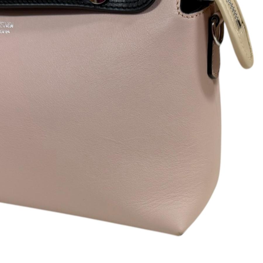 FENDI（フェンディ） バイ ザ ウェイ ミディアム ショルダーバッグ
