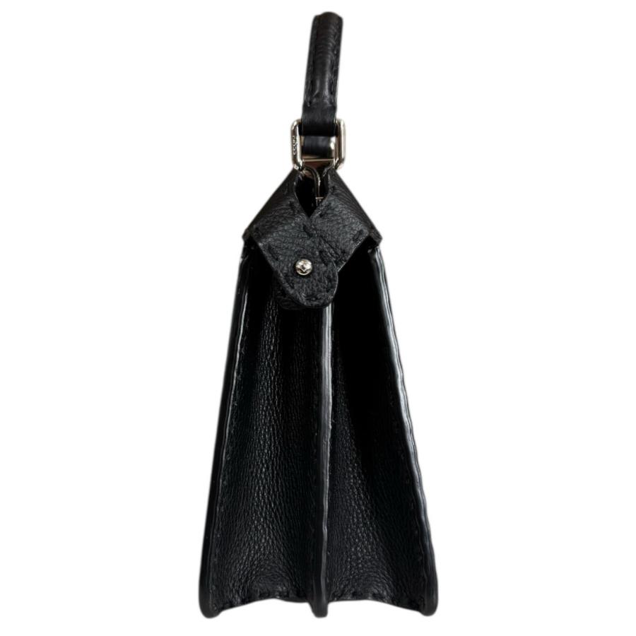 FENDI（フェンディ） ピーカブー ISeeU スモール セレリア ショルダー