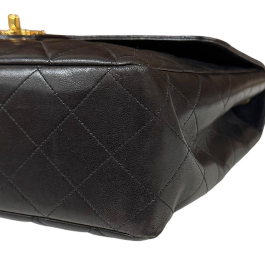 CHANEL（シャネル） デカマトラッセ30 ショルダーバッグ ラムスキン