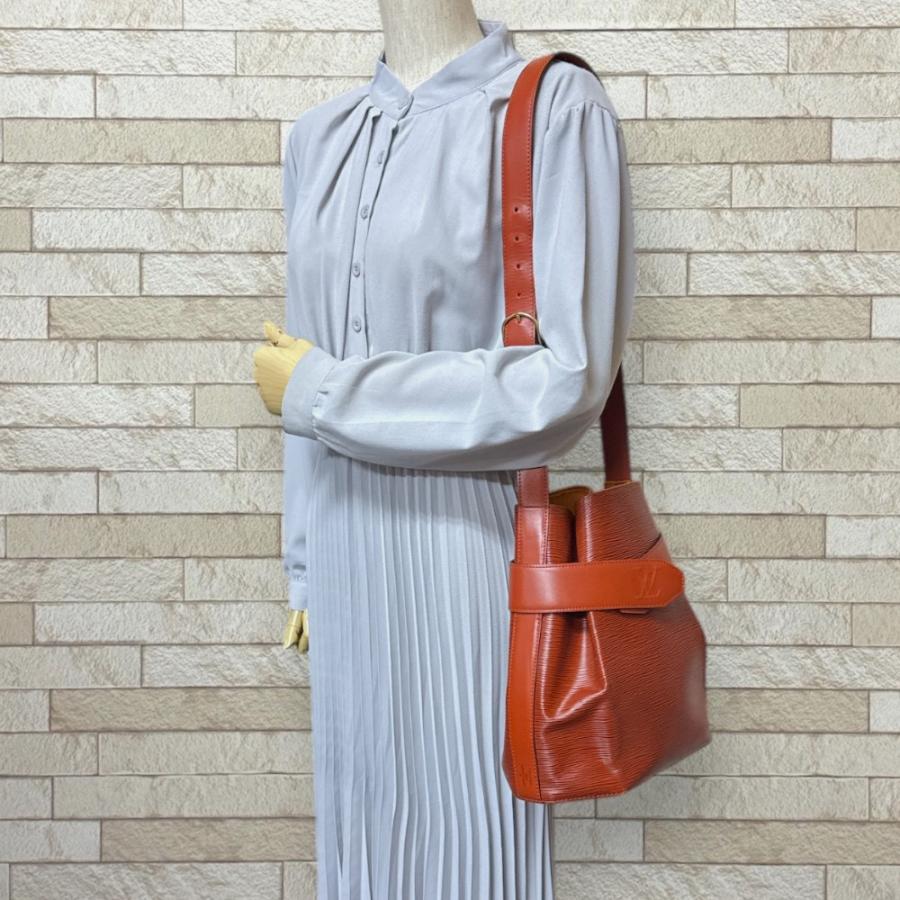【LOUIS VUITTON】ルイ ヴィトン / サック デポール / ショルダーバッグ [25F-3] 中古・古着通販】LOUIS VUITTON (ルイ ヴィトン) サックデポール ワン
