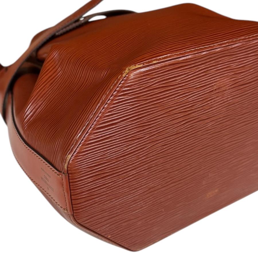 LOUIS VUITTON（ルイ・ヴィトン） サックデポール エピ ショルダー