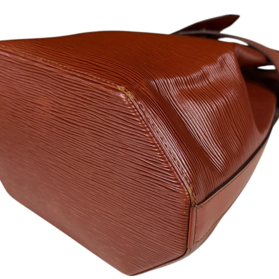 LOUIS VUITTON（ルイ・ヴィトン） サックデポール エピ ショルダー