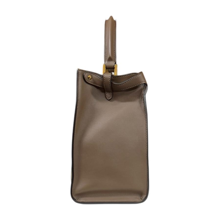 FENDI（フェンディ） ピーカブー エックスライト ショルダーバッグ