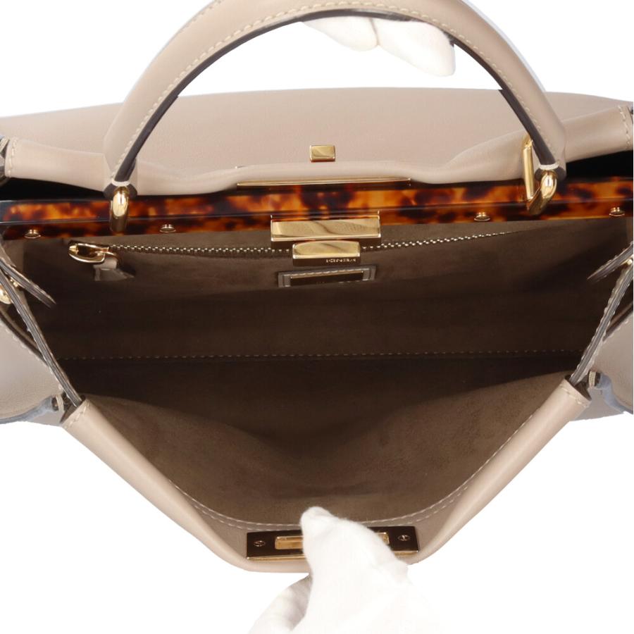 FENDI（フェンディ） ミディアム ピーカブー レギュラー ショルダー