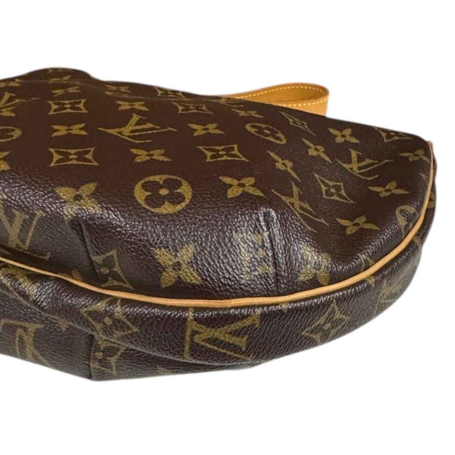 LOUIS VUITTON（ルイ・ヴィトン） クロワッサンMM モノグラム